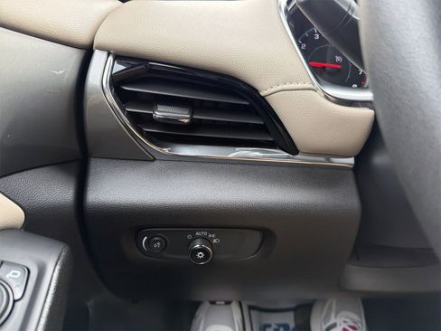 Used 2023 Chevrolet Traverse LS w/ Safety Package image 17