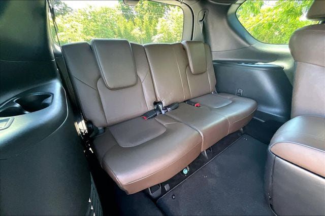 Used 2022 Nissan Armada Platinum AWD/4WD image 29
