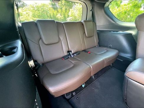 Used 2022 Nissan Armada Platinum AWD/4WD image 29