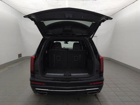 Used 2021 Cadillac XT6 Luxury FWD image 29