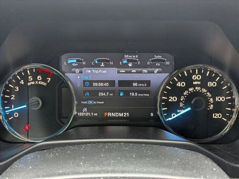 Used 2016 Ford F150 Lariat w/ Equipment Group 501A Mid image 14