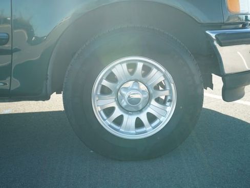 Used 2003 Ford F150 XLT image 40