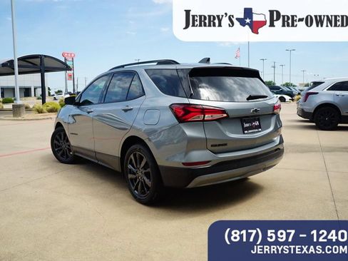 Used 2024 Chevrolet Equinox RS FWD image 2