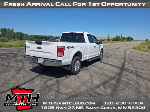 Used 2017 Ford F150 XLT w/ Equipment Group 301A Mid AWD/4WD image 8