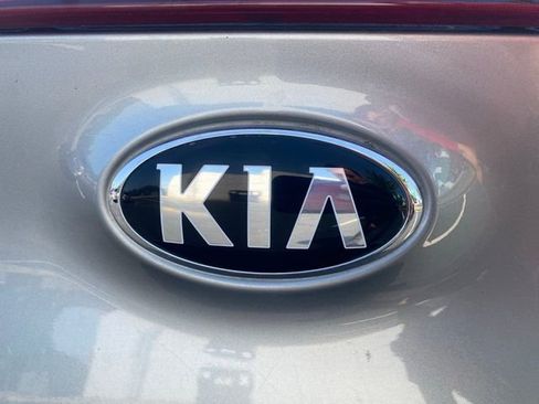 Used 2020 Kia Sportage LX image 38