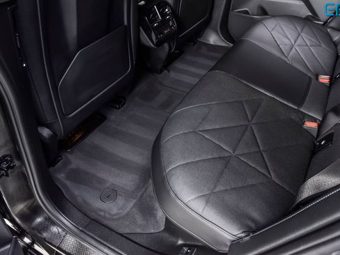 Used 2025 BMW iX M60 image 17