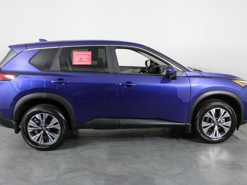 Certified 2023 Nissan Rogue SV FWD image 15