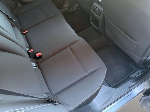 Used 2023 Nissan Rogue S image 21