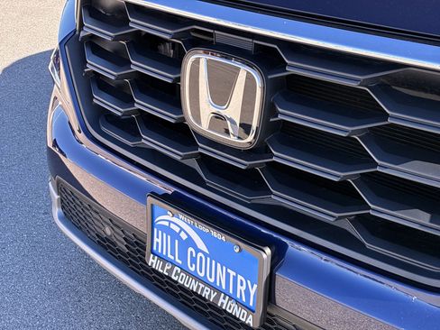 Certified 2025 Honda Pilot EX-L image 12