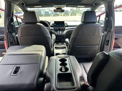 Used 2025 Honda Odyssey Sport-L image 21