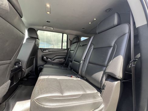 Used 2017 GMC Yukon XL SLT AWD/4WD image 33
