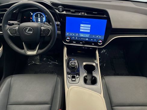 Certified 2023 Lexus RZ 450e Premium AWD/4WD image 13