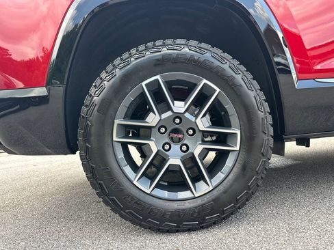 New 2026 GMC Terrain AT4 w/ Convenience Package III AWD/4WD image 18