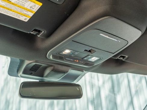 Used 2022 Ford F150 Lariat image 22