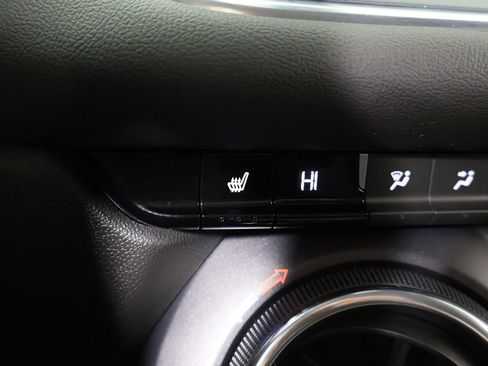 Used 2024 Chevrolet Blazer LT w/ Convenience Package image 48