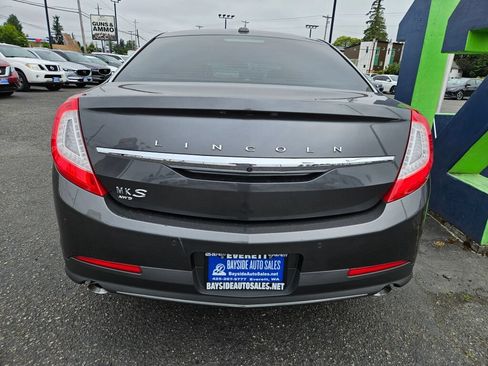 Used 2015 Lincoln MKS AWD w/ Equipment Group 101A image 4