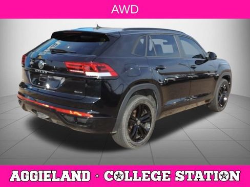 Used 2023 Volkswagen Atlas Cross Sport SEL image 4