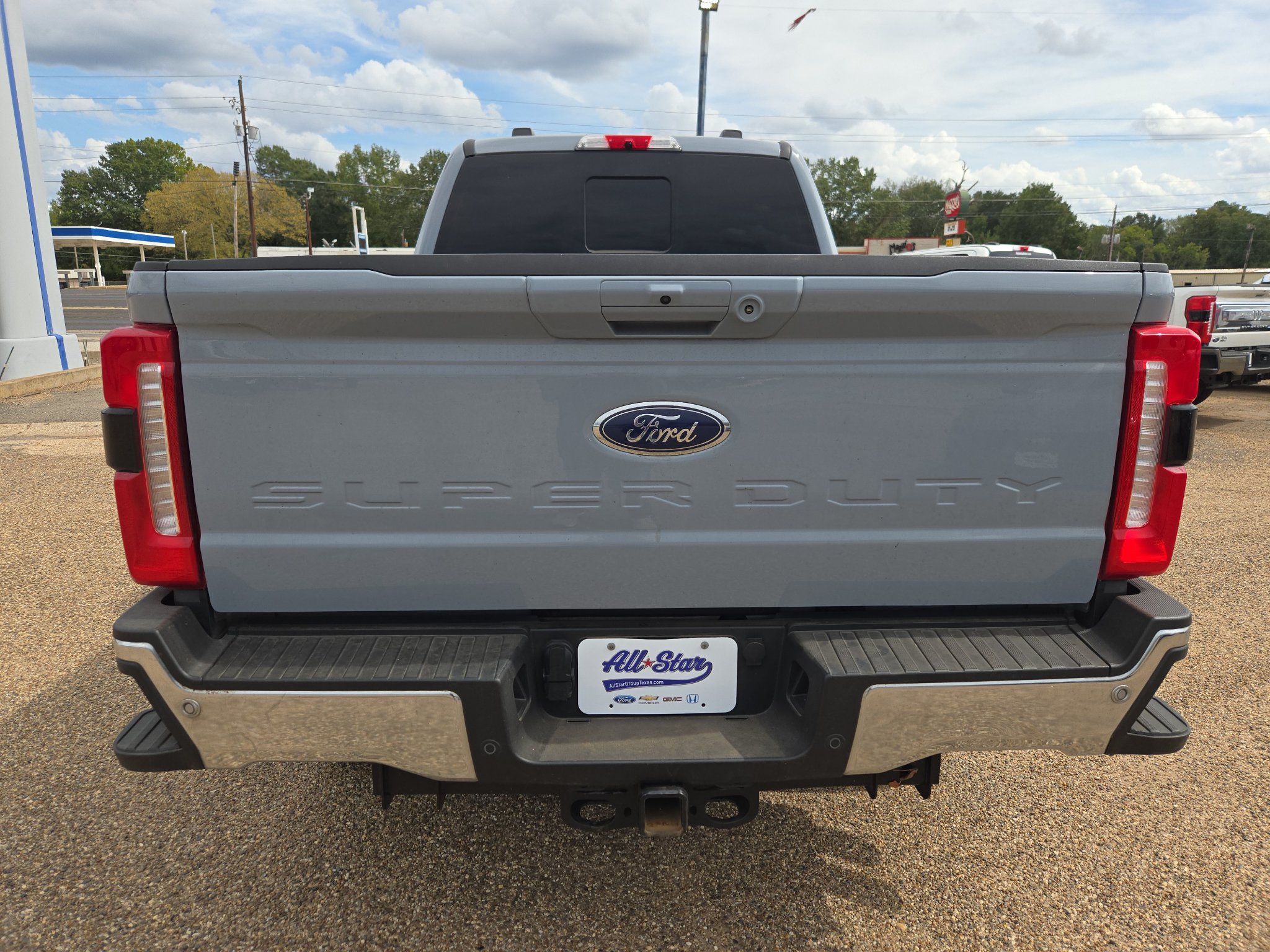 Used 2025 Ford F250 Lariat w/ Lariat Ultimate Package AWD/4WD image 4
