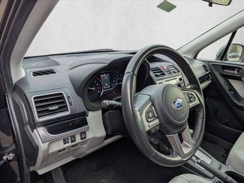 Used 2018 Subaru Forester 2.5i Limited image 10