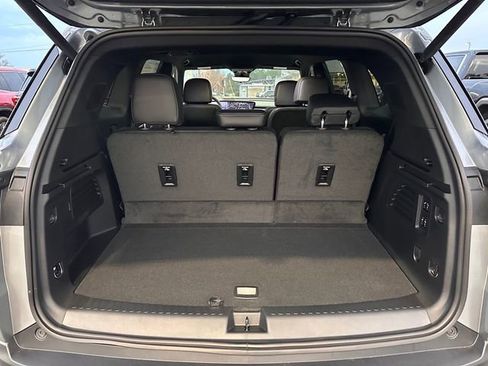 New 2026 Buick Enclave Preferred image 33