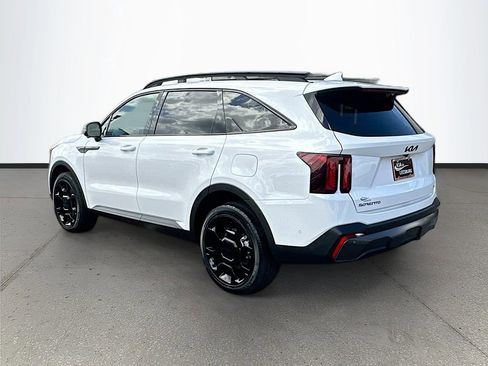 Certified 2025 Kia Sorento SX Prestige w/ Olive Brown Leather Package image 5