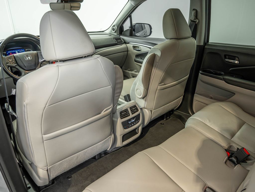 Used 2019 Honda Pilot EX-L image 39