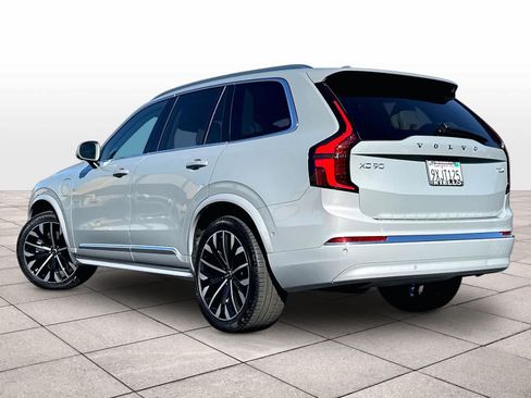 Used 2026 Volvo XC90 T8 Ultra w/ Protection Package Premier AWD/4WD image 15