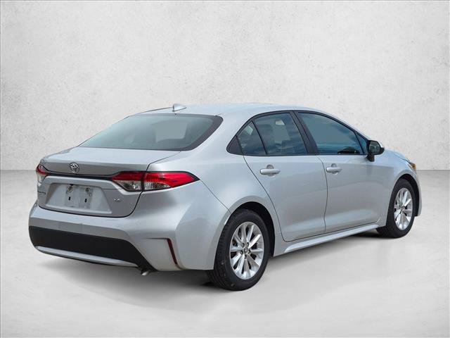 Used 2021 Toyota Corolla LE w/ LE Convenience Package FWD image 5