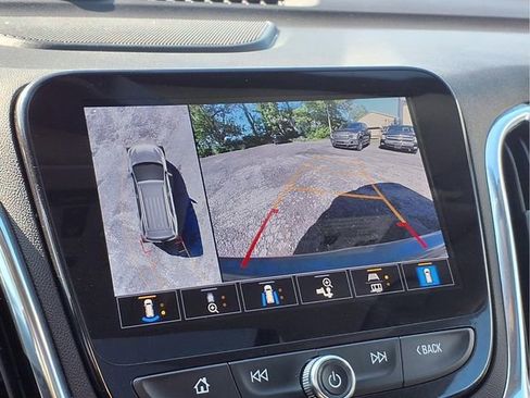 Certified 2023 Chevrolet Equinox Premier AWD/4WD image 7