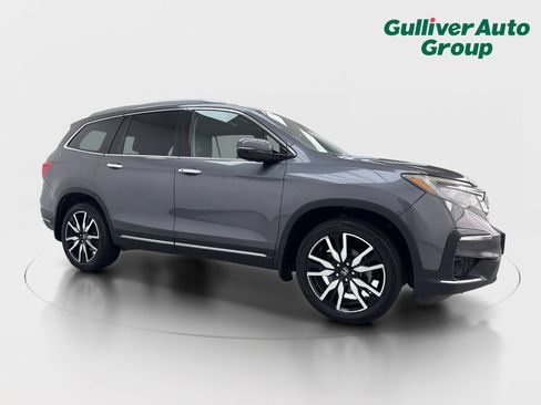 Used 2019 Honda Pilot Touring image 12