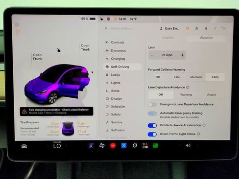 Used 2023 Tesla Model Y AWD image 19