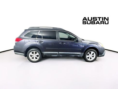 Used 2013 Subaru Outback 2.5i Premium AWD/4WD image 8