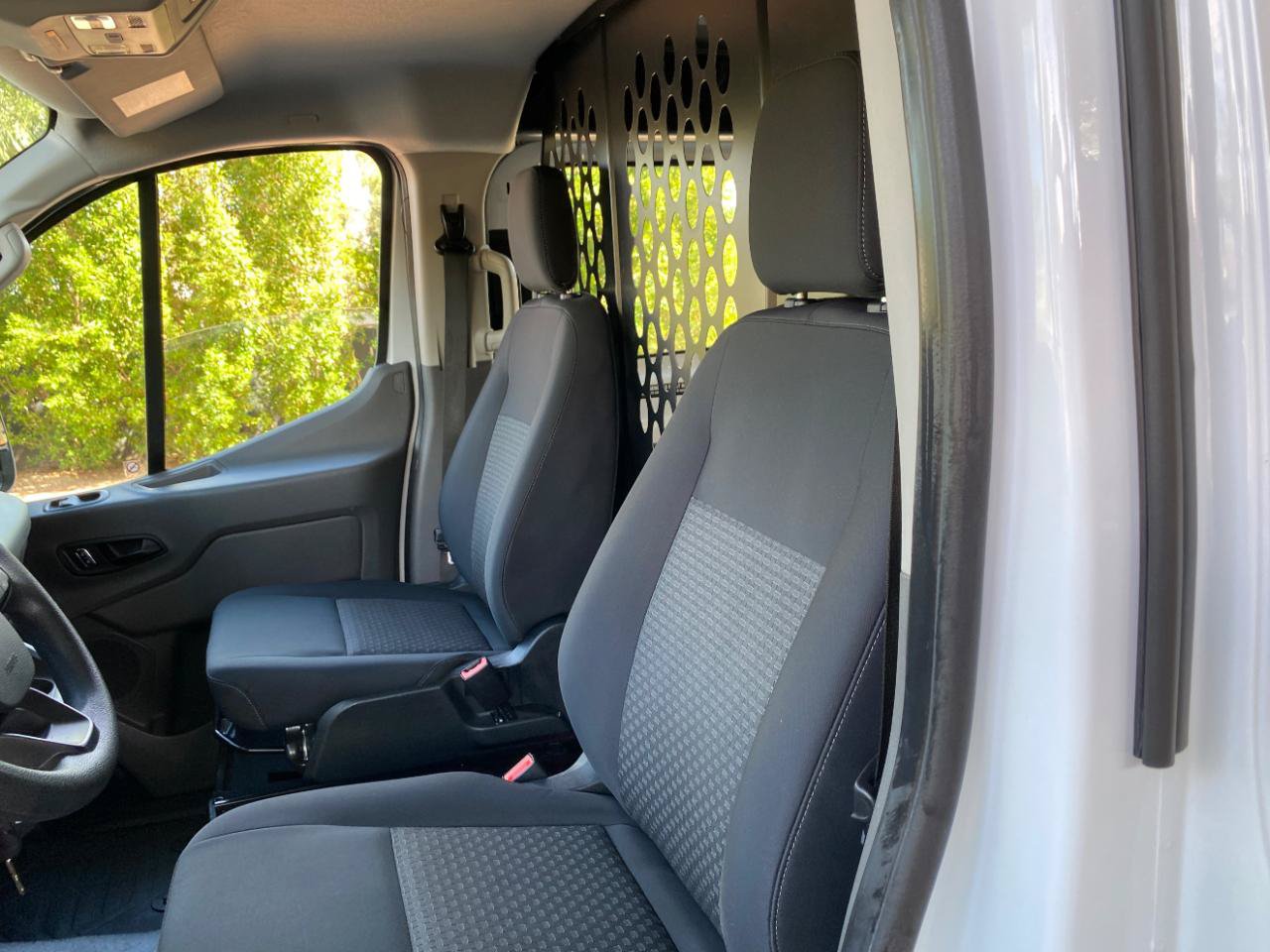Used 2025 Ford Transit 250 Low Roof w/ Exterior Upgrade Package RWD image 18