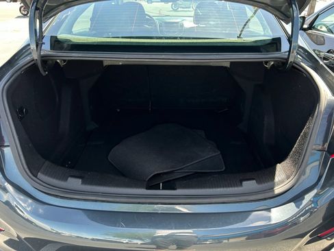 Used 2018 Chevrolet Cruze LT w/ Convenience Package FWD image 25