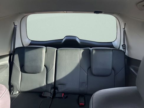 Used 2018 INFINITI QX80 Base w/ Driver Assistance Package image 19
