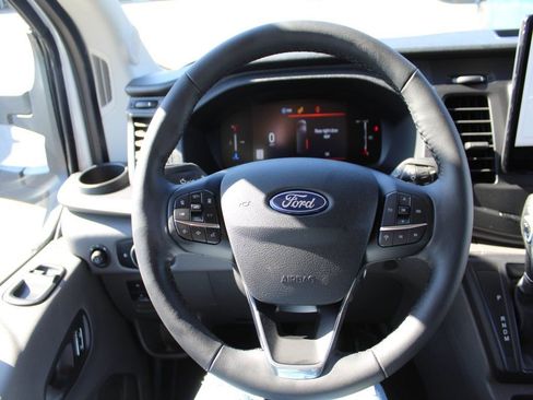 New 2026 Ford Transit 350 XL image 18