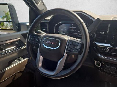 Used 2024 GMC Sierra 2500 SLT w/ SLT Premium Package AWD/4WD image 30