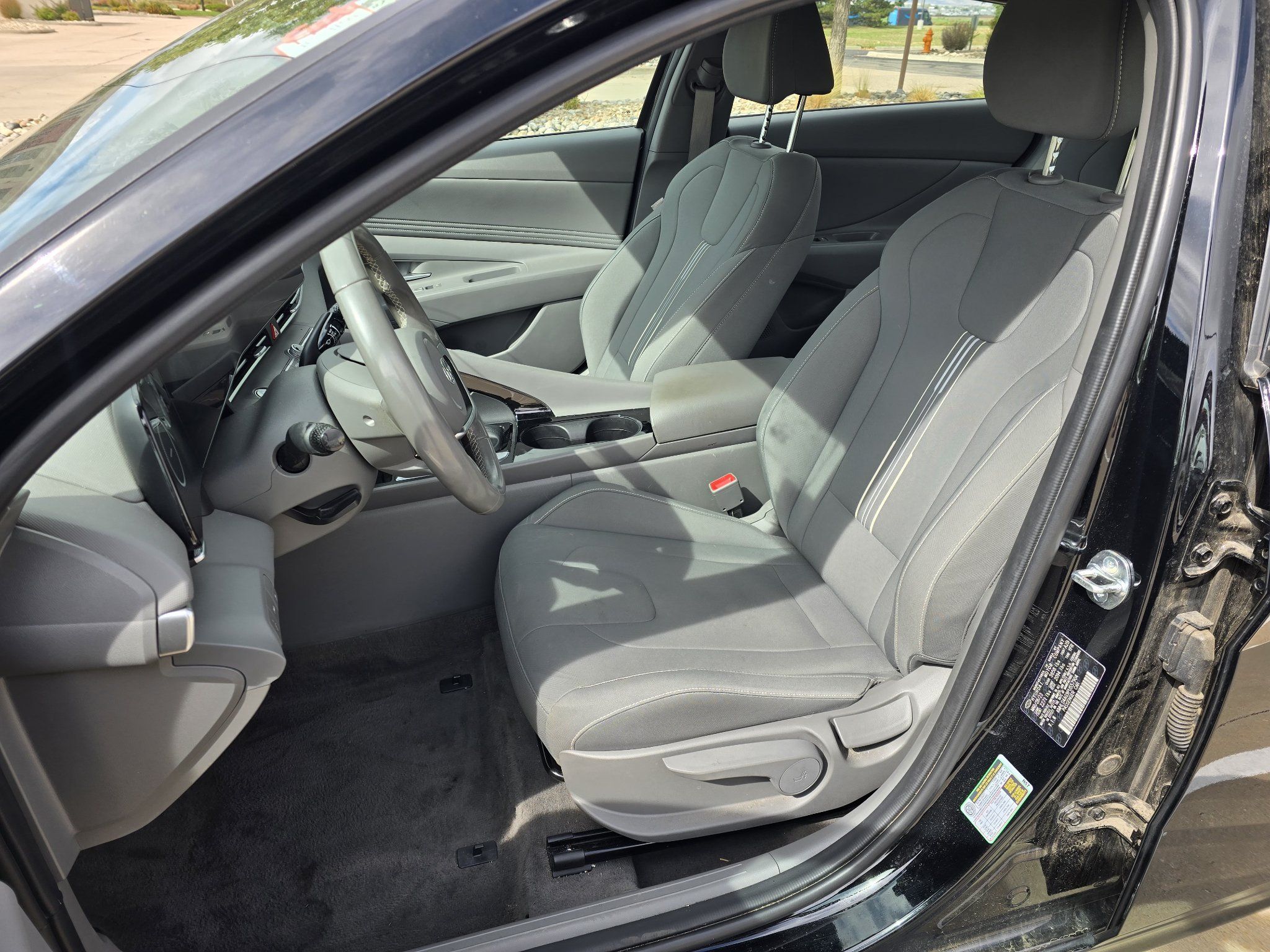 Used 2023 Hyundai Elantra SEL w/ Convenience Package FWD image 13