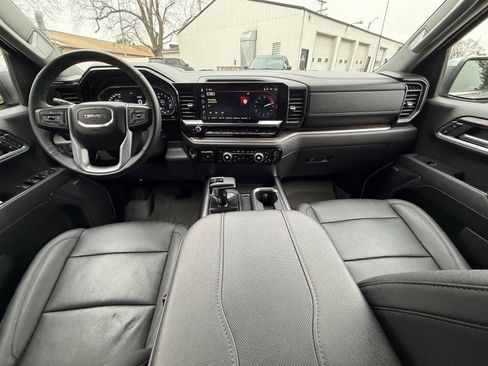 Used 2023 GMC Sierra 1500 SLT w/ SLT Premium Package image 20