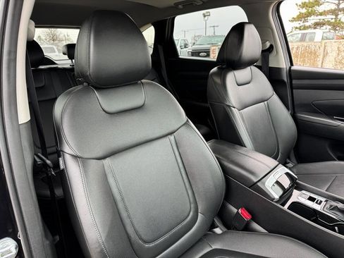 Used 2025 Hyundai Tucson SEL image 19