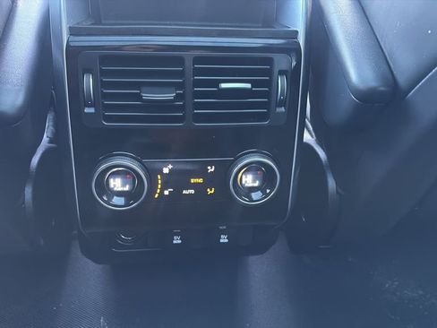 Used 2021 Land Rover Range Rover Sport HSE Silver Edition image 15
