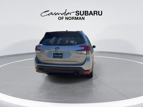 Used 2024 Subaru Forester Premium AWD/4WD image 7