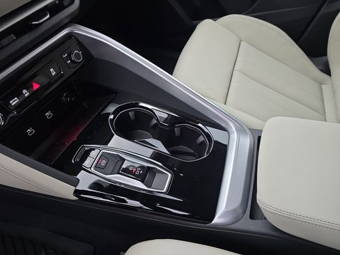 New 2025 Audi Q5 Prestige image 25