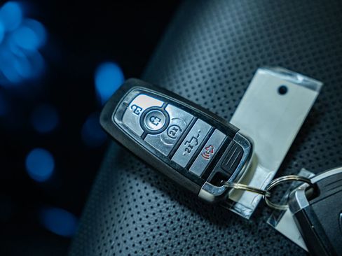 Certified 2023 Ford F150 Lariat w/ Equipment Group 502A High image 57