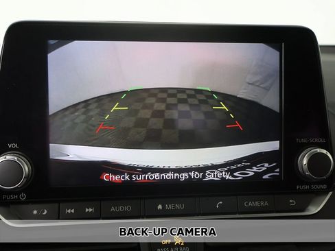 Used 2024 Nissan Altima 2.5 SR FWD image 4
