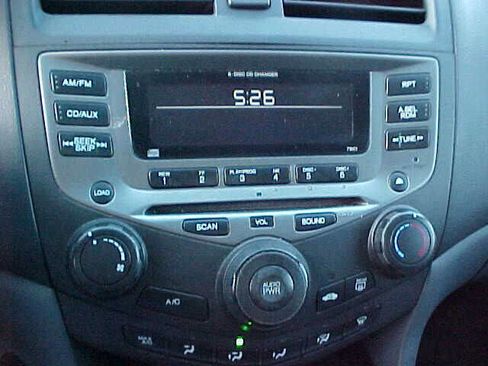Used 2007 Honda Accord SE image 21