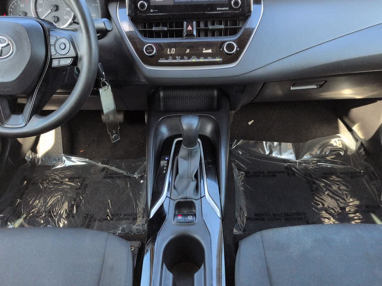 Used 2021 Toyota Corolla LE FWD image 18