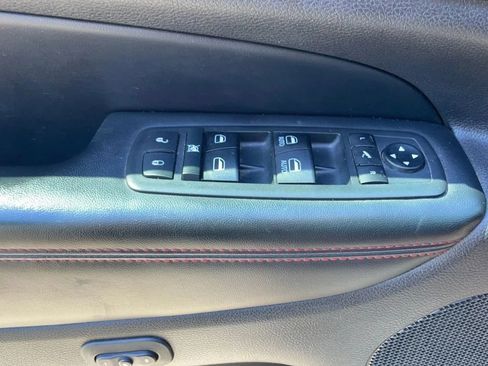 Used 2021 Jeep Grand Cherokee Trailhawk w/ Trailhawk Luxury Group AWD/4WD image 22