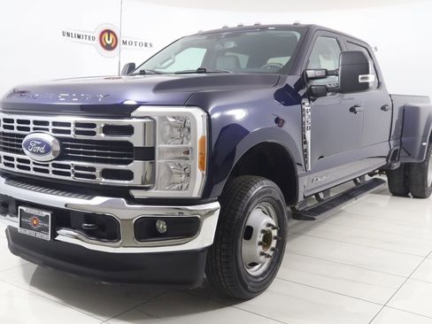 Used 2023 Ford F350 XLT image 5