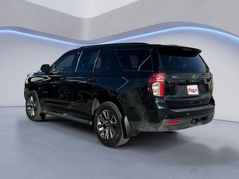 Used 2021 Chevrolet Tahoe Z71 image 3